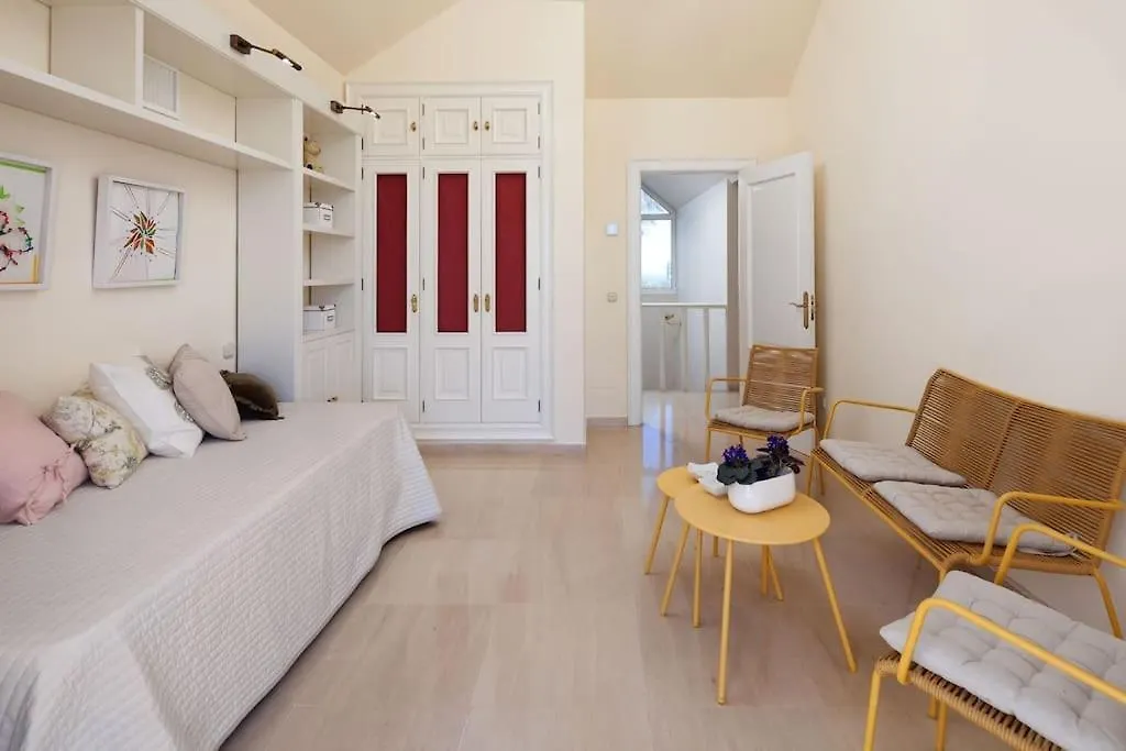 Apartamento Luxury Villa With Sea Views & Terrace By Rems Málaga