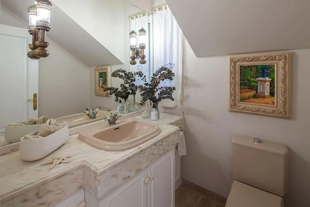 Luxury Villa With Sea Views & Terrace By Rems Málaga